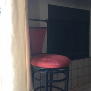 Meet your Posher, Annisa